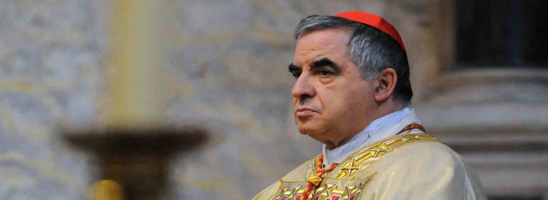 Vaticano, i soldi dei poveri usati per l'acquisto di un appartamento per la nipote del cardinale Angelo Becciu