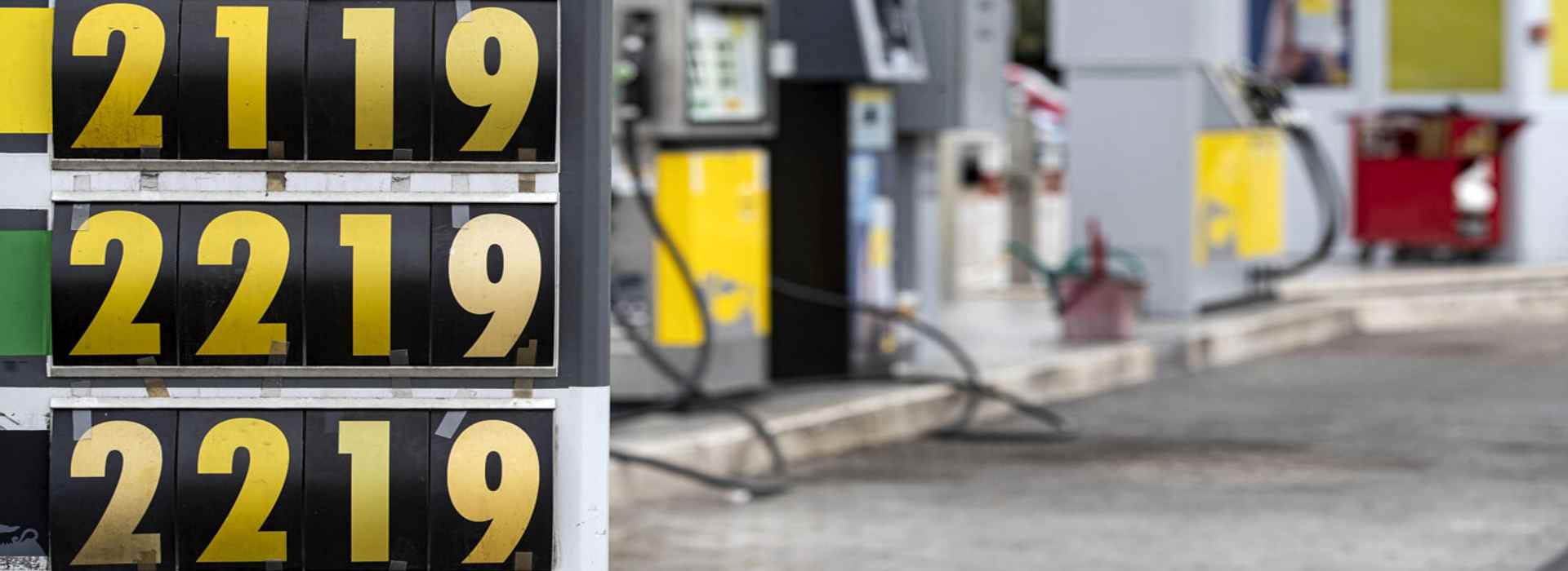 La Procura vuole fare chiarezza sulla questione dell'aumento del prezzo dei carburanti. Speculazione o reale necessità?