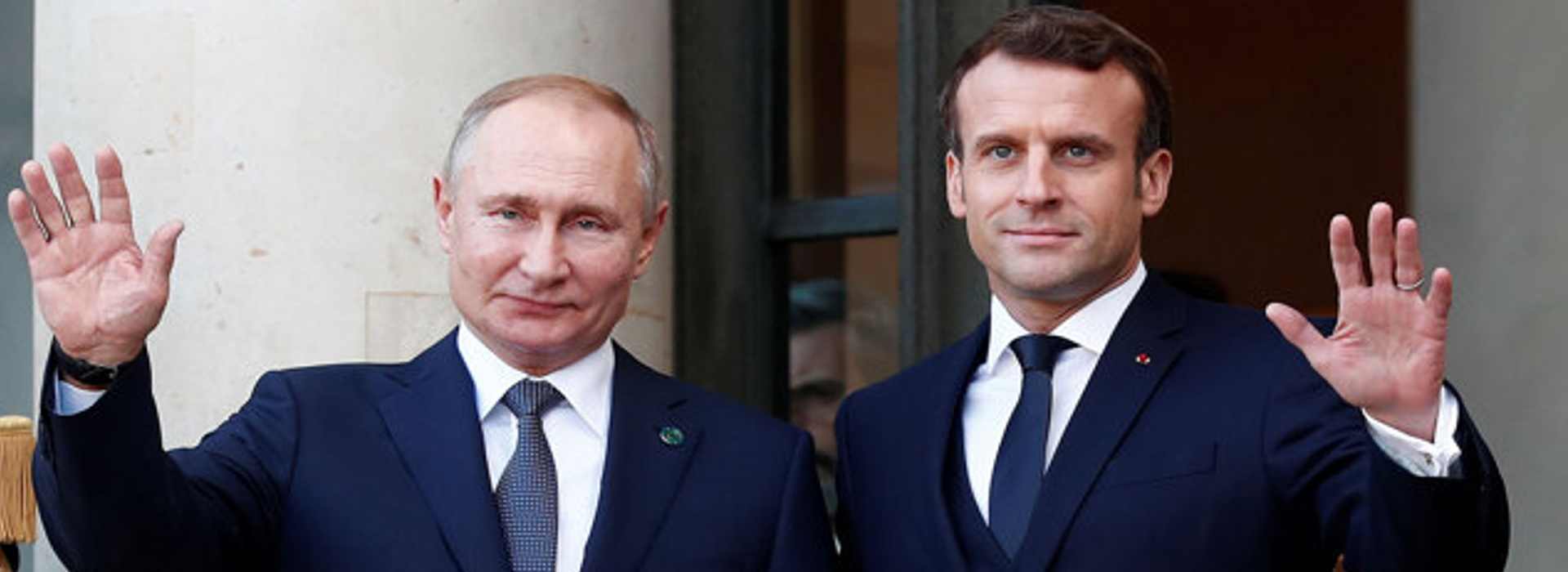 Putin a Macron: "La Russia è pronta a continuare il dialogo con Kiev"