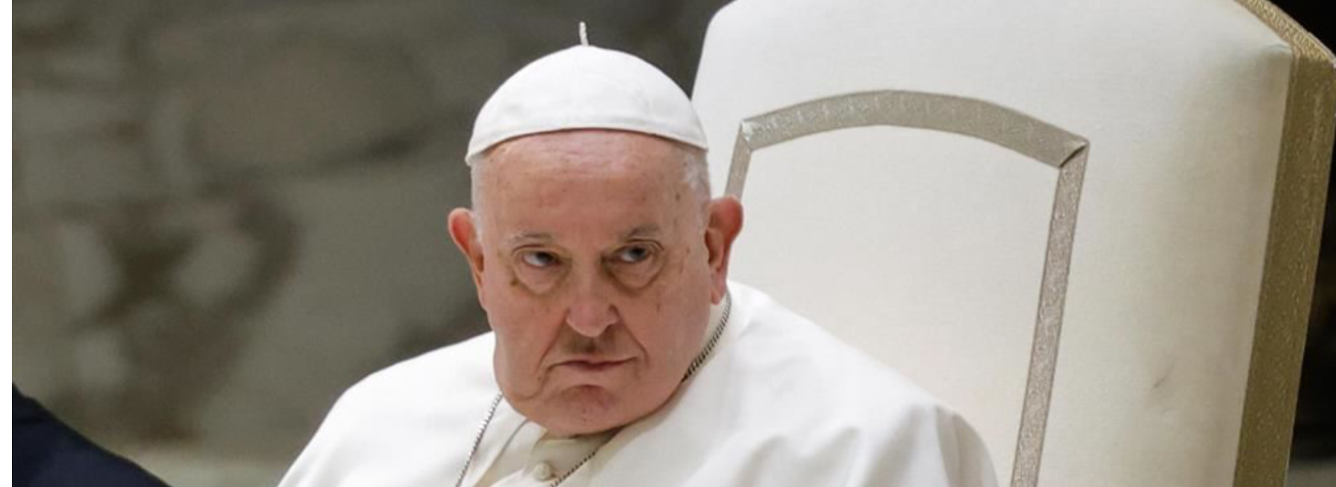 Il Conclave del 2005: la strategia segreta di Papa Francesco e il destino di Ratzinger